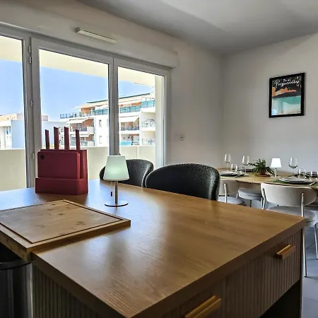Rivage D'or - 2-bedroom With Pool, Air Conditioning And Parking Apartment