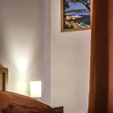 Rivage D'or - 2-bedroom With Pool, Air Conditioning And Parking Le Lavandou