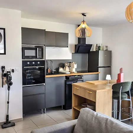 Rivage D'or - 2-bedroom With Pool, Air Conditioning And Parking Le Lavandou